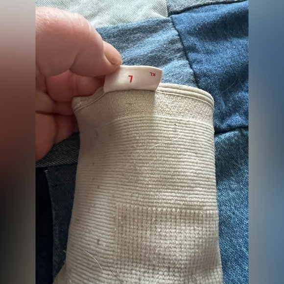 3/$10 Ankle Tensor - Picture 3 of 3